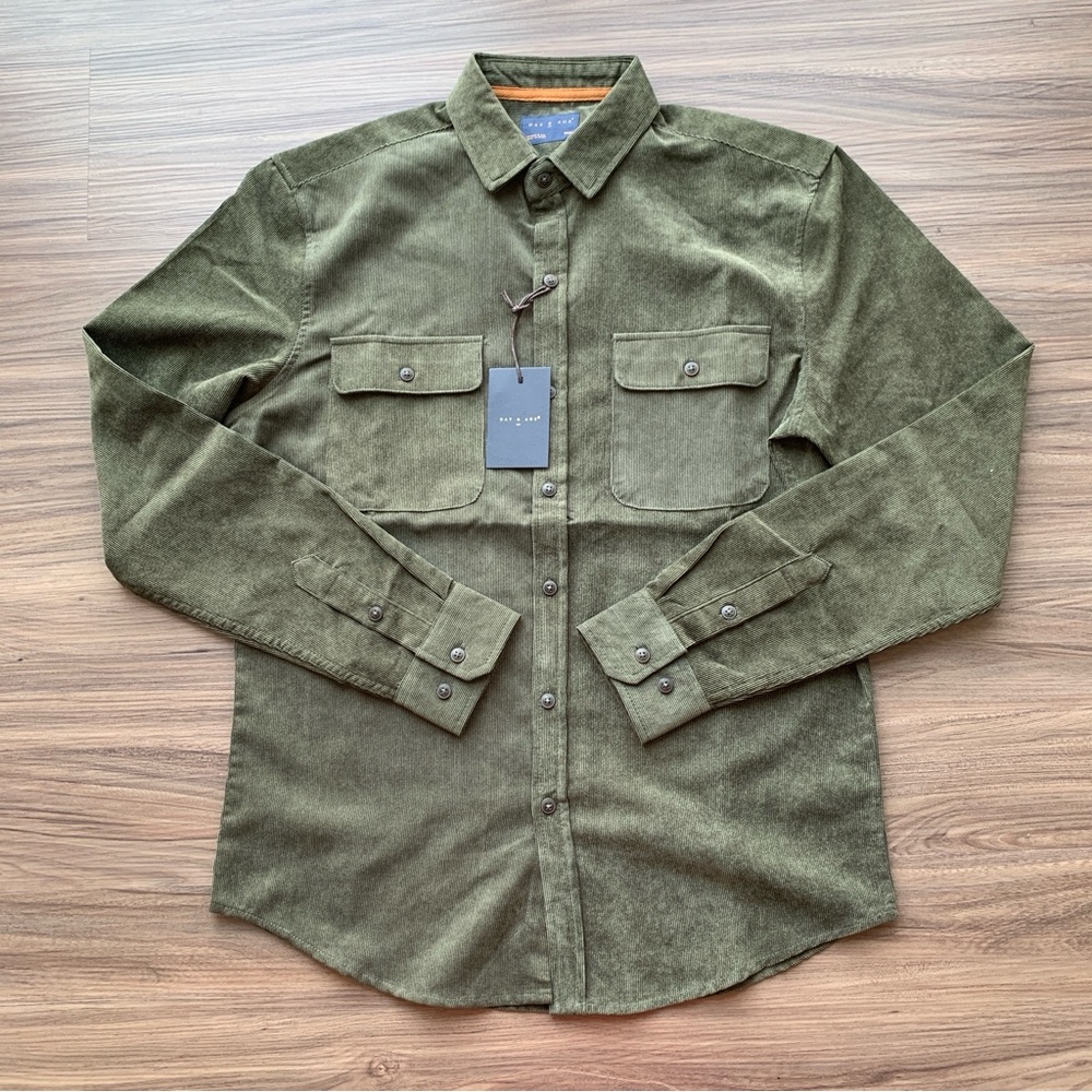 Sale! NEW! DAY & AGE CORDUROY SHIRT GREEN MILITARY COLOR SIZE SMALL